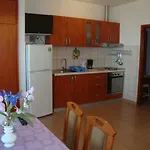 Damir Apartment Petrcane