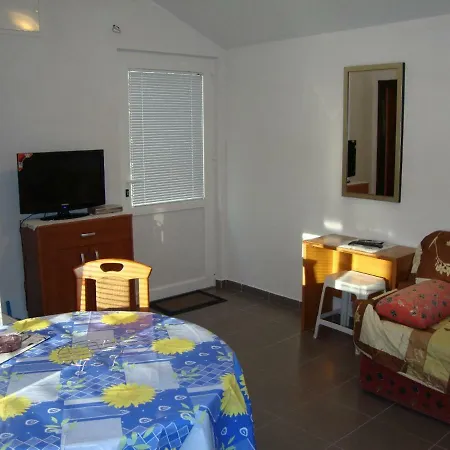 Damir Apartment