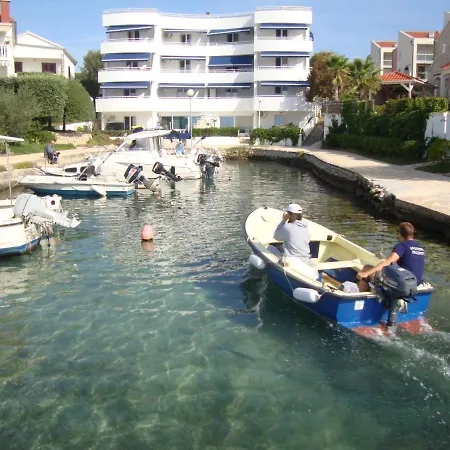 Damir Apartman Petrčane